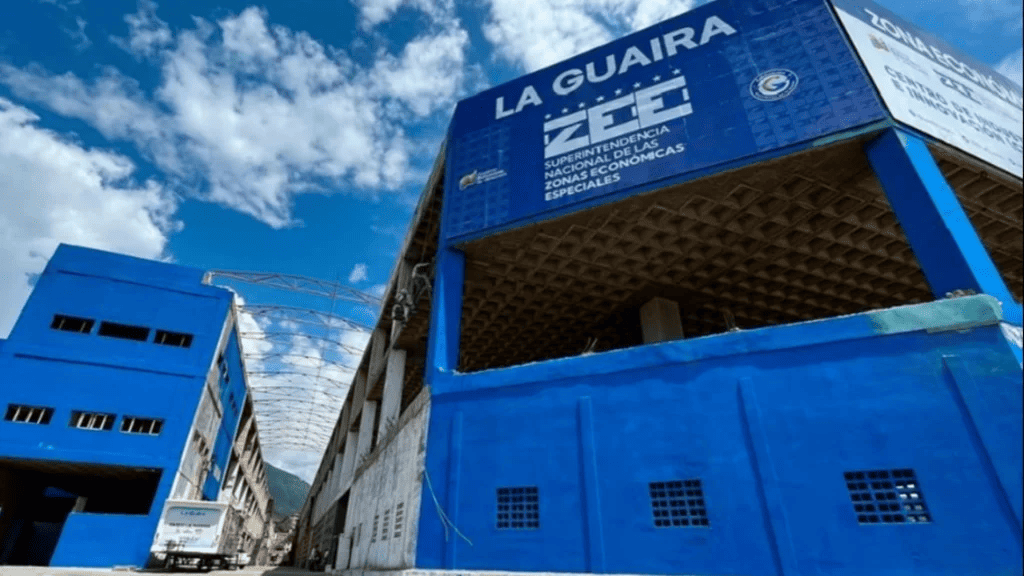 Venezuela e Irán Fortalecen Alianza Tecnológica con Fábrica de Fibra Óptica en La Guaira